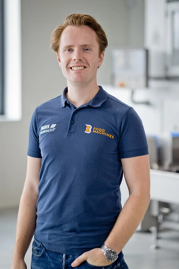 IB Food Machine Employee